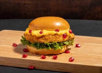 TRUE CHICKEN BURGER